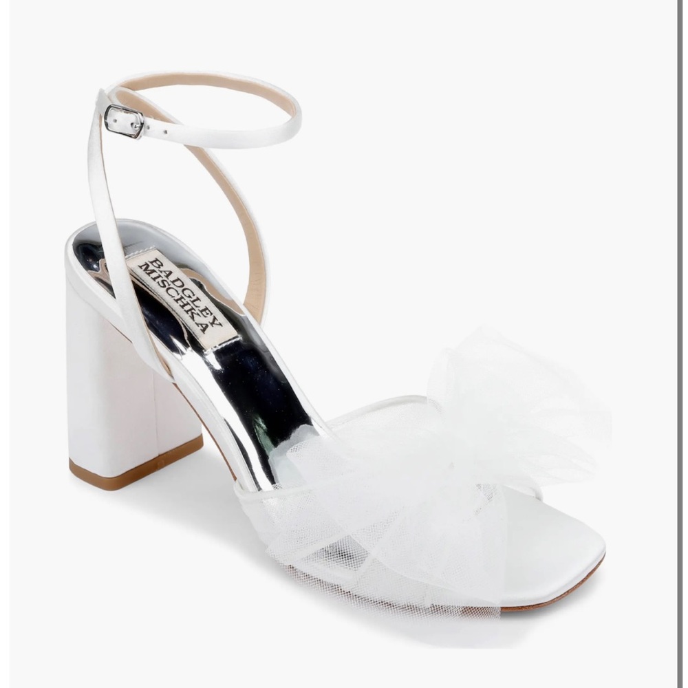 NWT Badgley Mischka Tess Wedding Heel